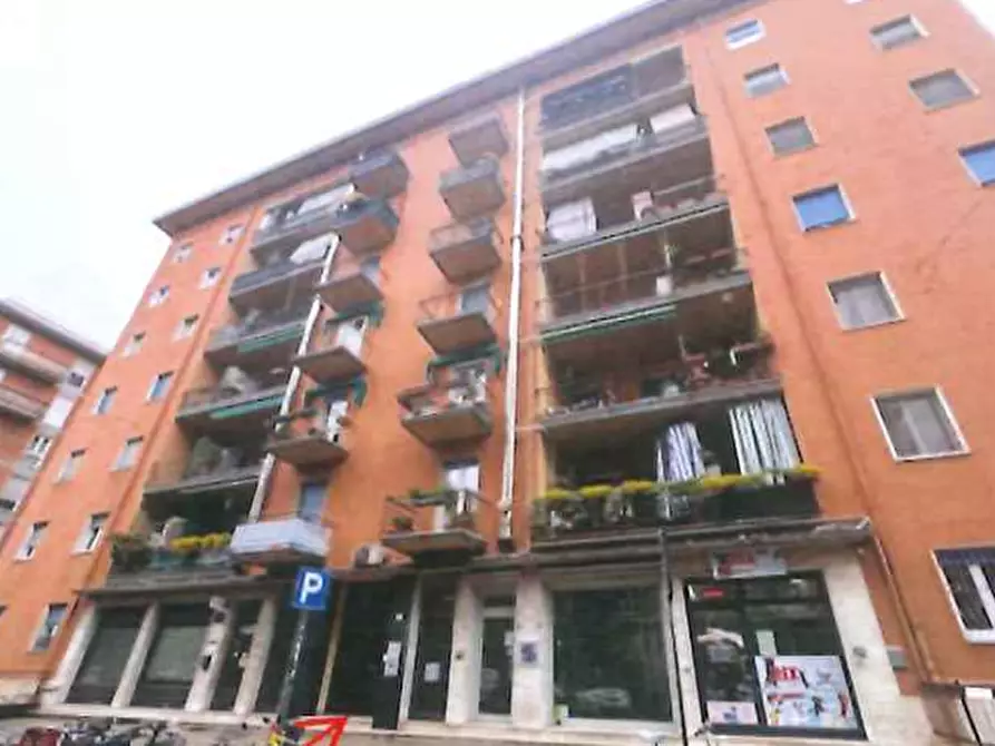 Immagine 2 di Appartamento in vendita  in Via Adriano Cristofoli a Verona
