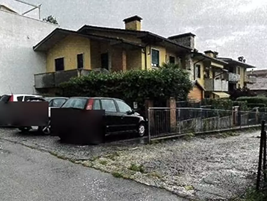 Immagine 2 di Appartamento in vendita  in Via Trento a Piovene Rocchette