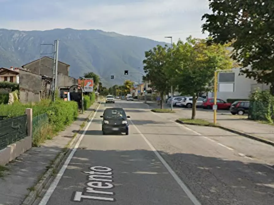 Immagine 11 di Appartamento in vendita  in Via Trento a Piovene Rocchette