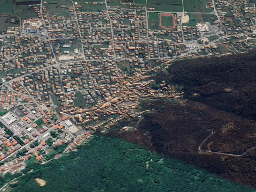 Immagine 17 di Appartamento in vendita  in Via Trento a Piovene Rocchette