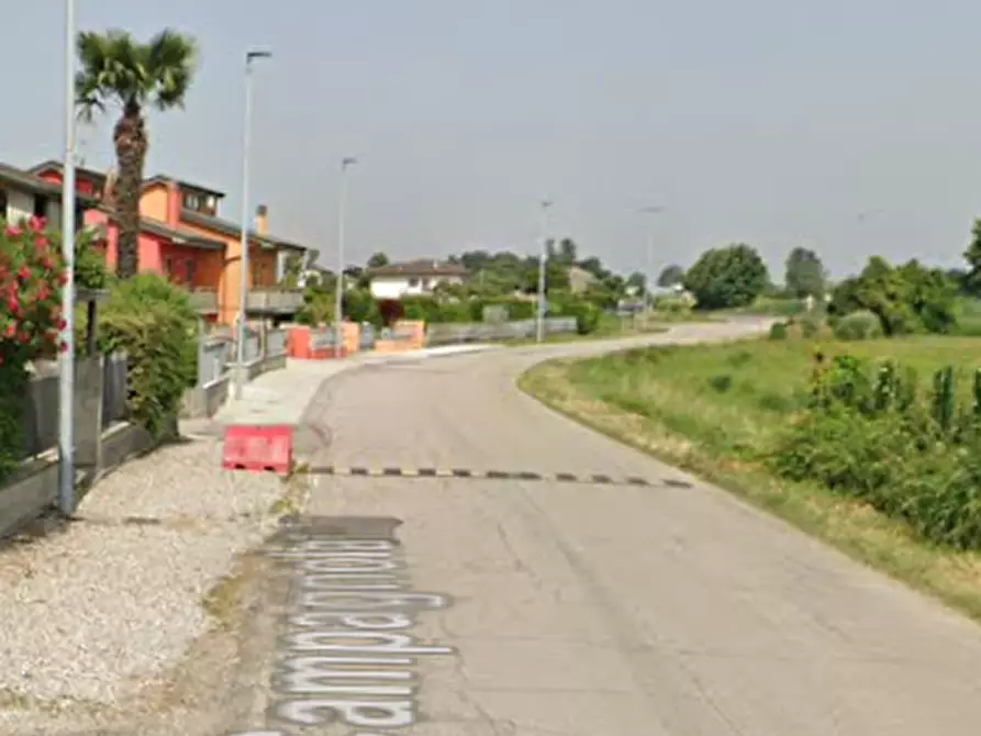 Immagine 7 di Terreno edificabile in vendita  in Via Campagnola a Trevenzuolo
