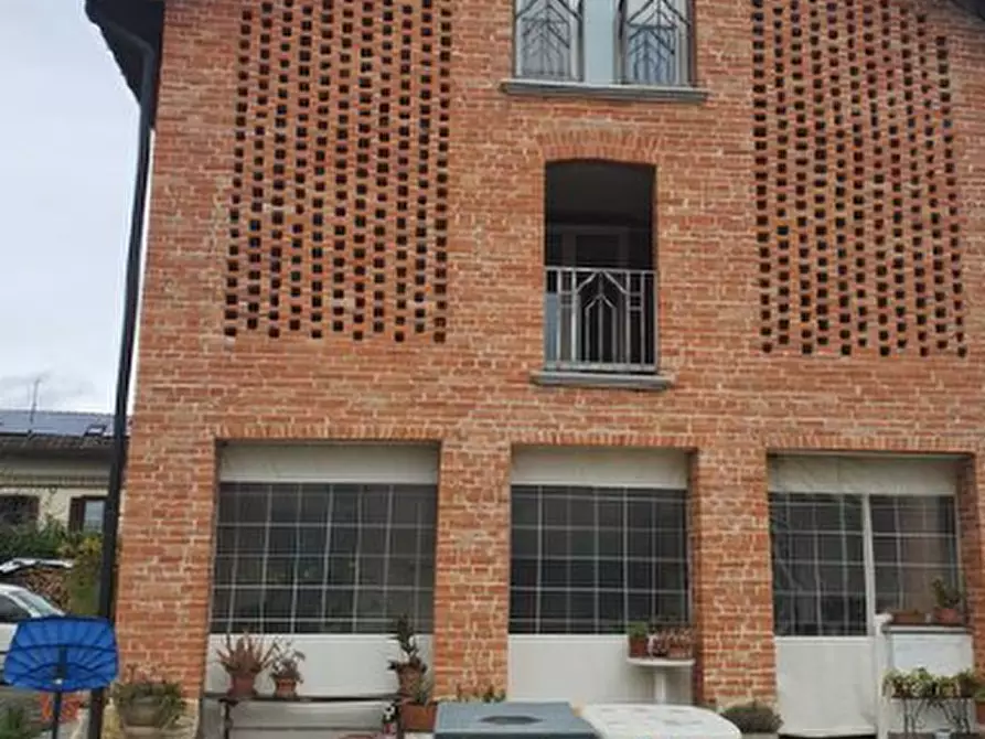 Immagine 2 di Casa indipendente in vendita  in Via Salce a Belluno