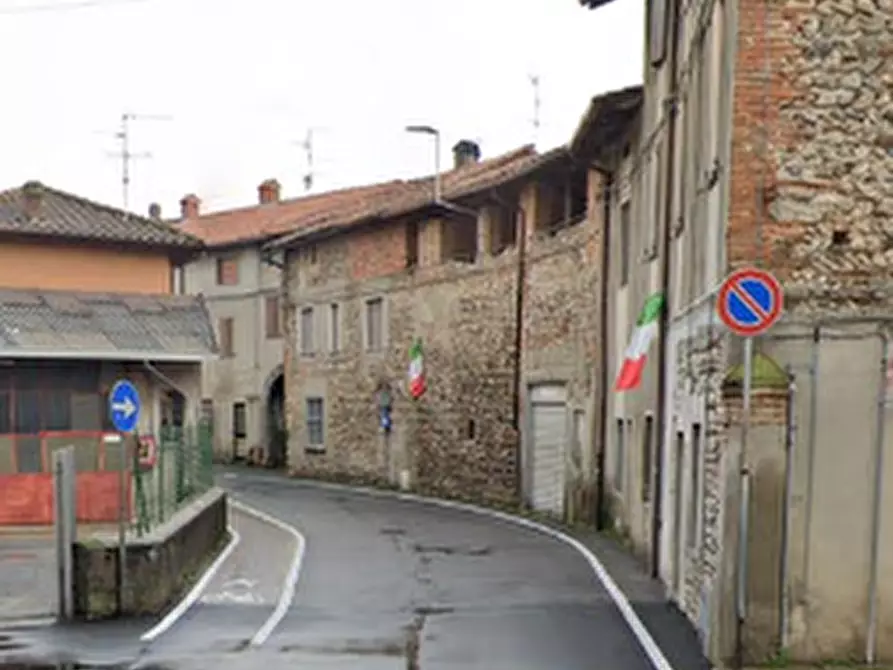 Immagine 8 di Appartamento in vendita  in Via Piave a Madone