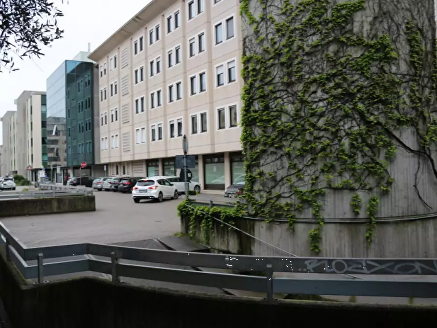 Immagine 1 di Ufficio in vendita  in Largo Parolini a Bassano Del Grappa