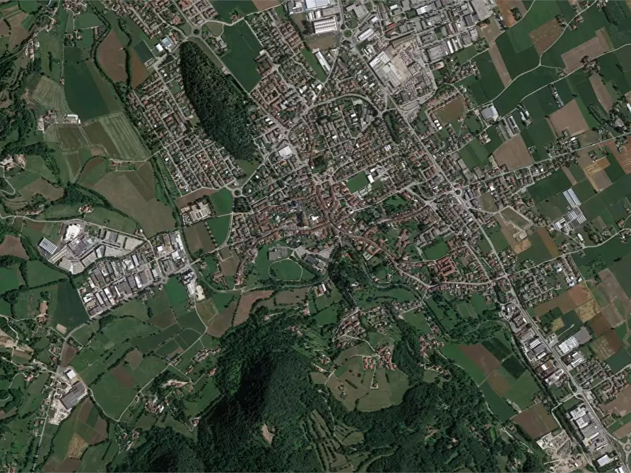 Immagine 16 di Porzione di casa in vendita  in Via Porto a Malo