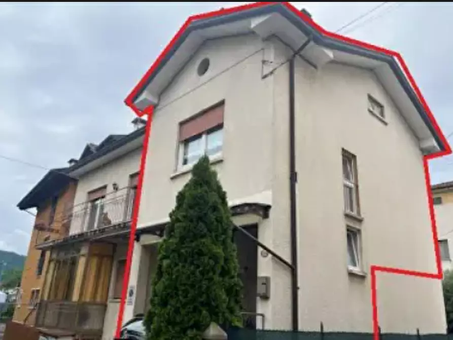 Immagine 1 di Appartamento in vendita  in Via A. Gramsci  a Valdagno