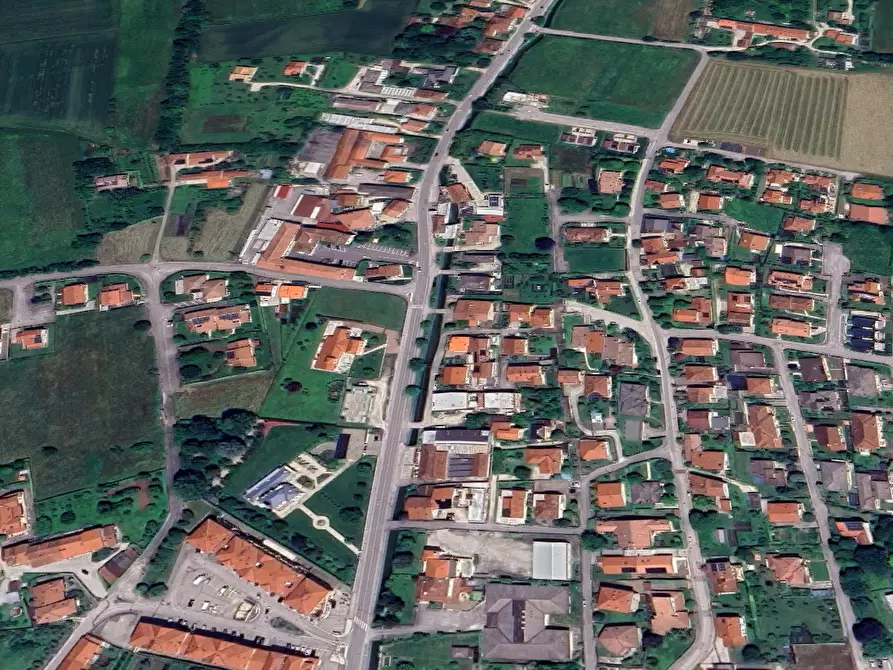 Immagine 13 di Porzione di casa in vendita  in Via Molini  a Nove