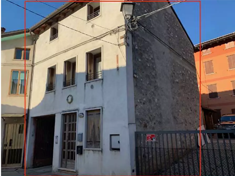 Immagine 1 di Appartamento in vendita  in Via 25 Luglio a Torrebelvicino