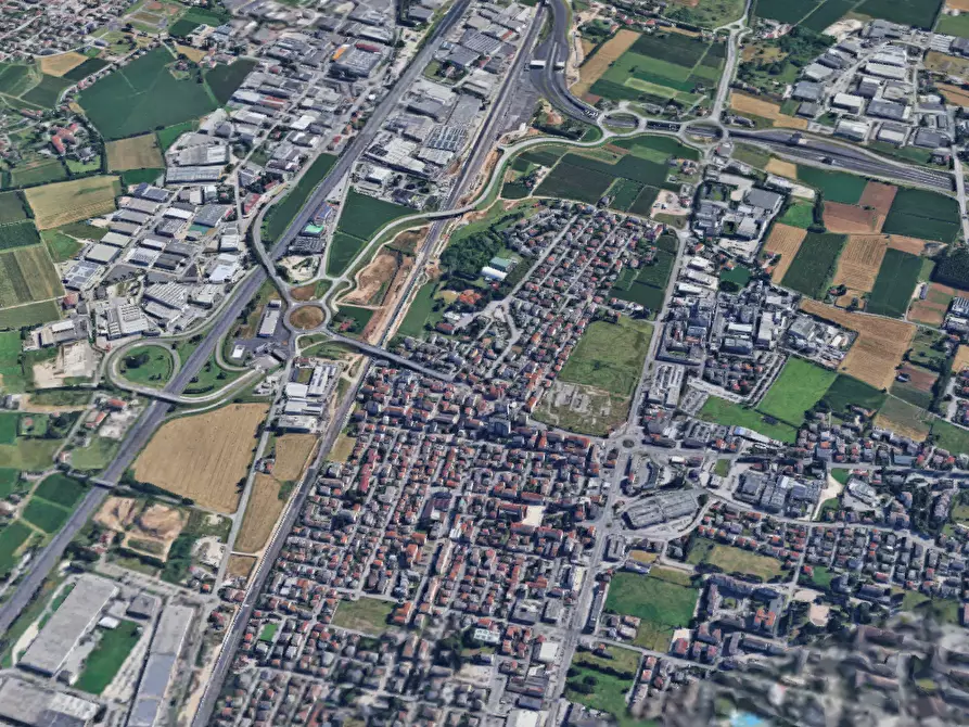 Immagine 11 di Negozio in vendita  in Viale Trieste a Montecchio Maggiore