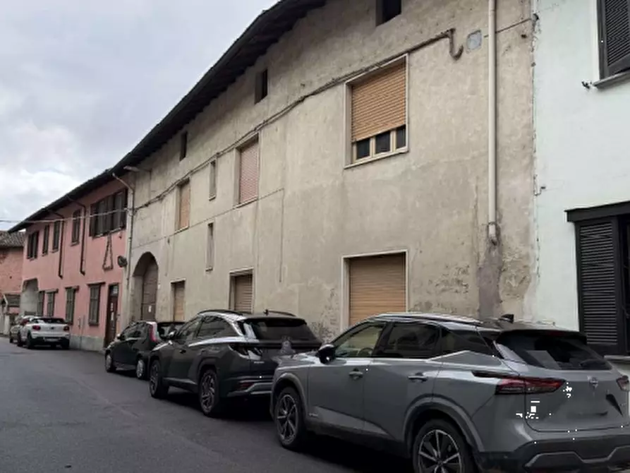 Immagine 1 di Porzione di casa in vendita  in Via Giovanni Vidari a Vigevano