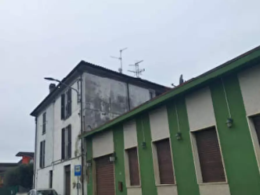 Immagine 5 di Appartamento in vendita  in Via Liguria a Voghera