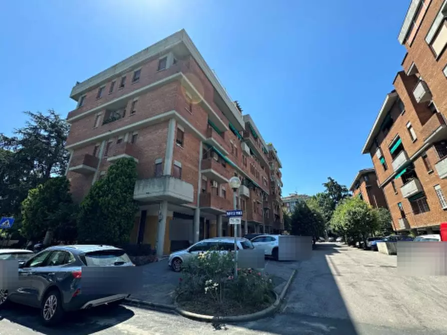 Immagine 3 di Negozio in vendita  in Via kennedy a San Lazzaro Di Savena