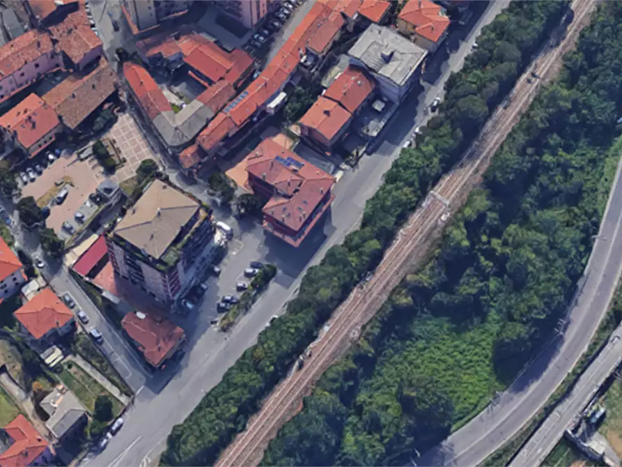 Immagine 15 di Stabile in vendita  in Via Sant'Anna a Ponte San Pietro