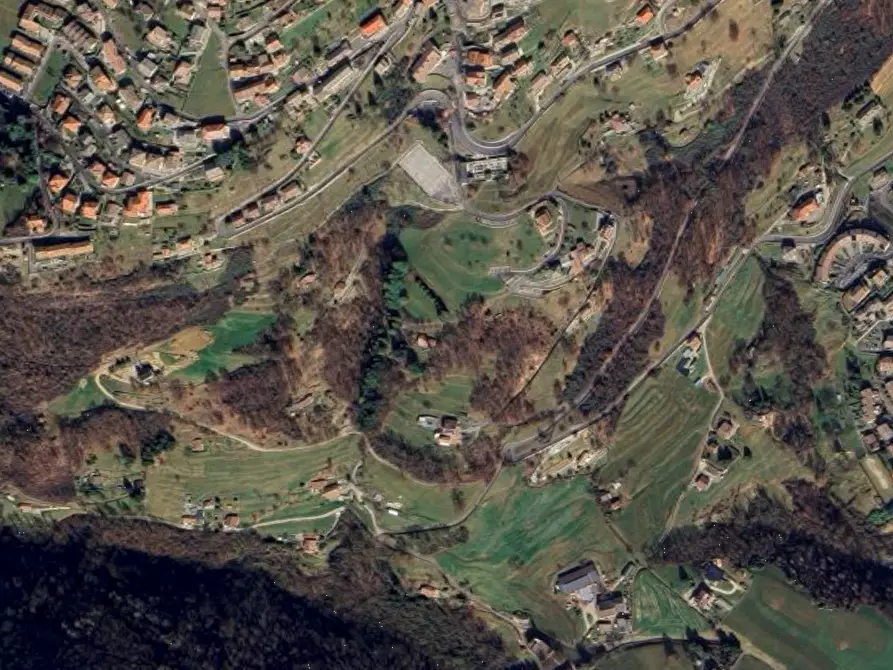 Immagine 2 di Terreno edificabile in vendita  in Via Don Bossetti a Gazzaniga