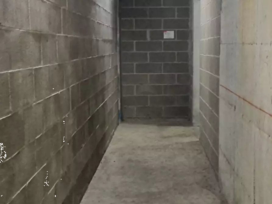 Immagine 3 di Garage in vendita  in Via delle Maschere Bergamasche a Martinengo