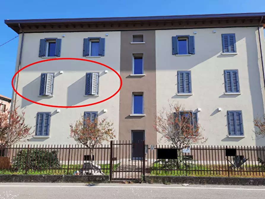 Immagine 1 di Appartamento in vendita  in Via Adige a Ponte San Pietro