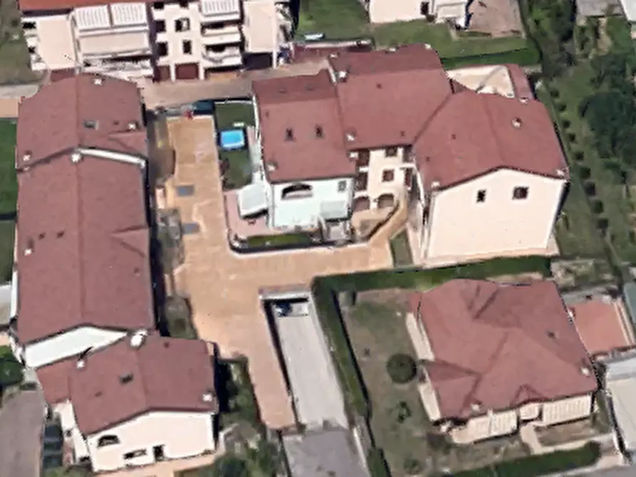 Immagine 16 di Appartamento in vendita  in Via Giuseppe Parini a Bonate Sotto