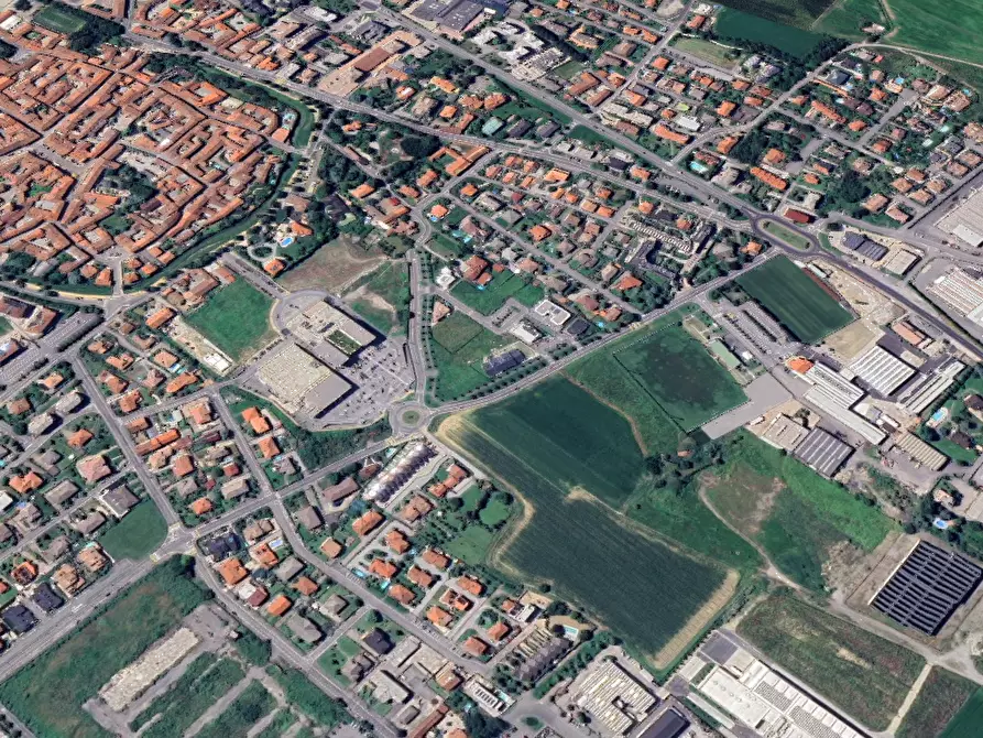 Immagine 4 di Terreno agricolo in vendita  in Via Maschere Bergamasche a Martinengo