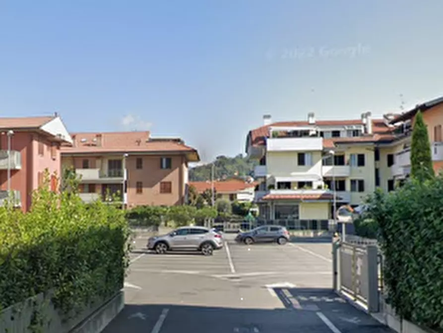 Immagine 6 di Appartamento in vendita  in Via Adda a Brusaporto