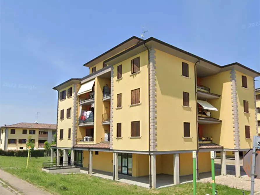 Immagine 8 di Negozio in vendita  in Piazzale Ventisette Gennaio a Casalgrande