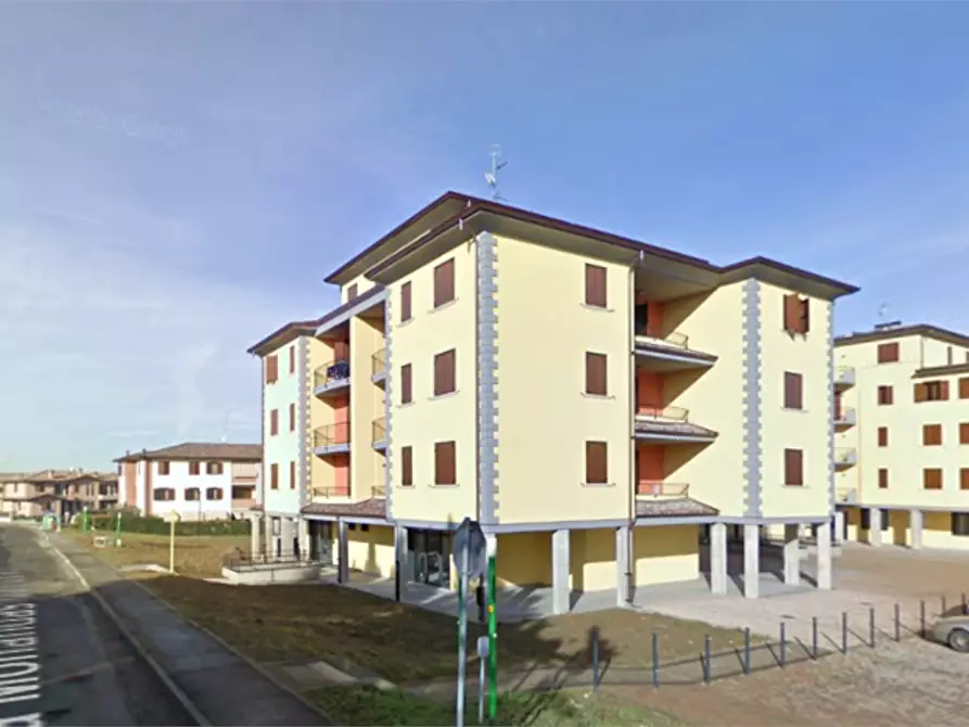 Immagine 13 di Negozio in vendita  in Piazzale Ventisette Gennaio a Casalgrande