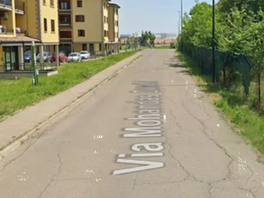 Immagine 18 di Negozio in vendita  in Piazzale Ventisette Gennaio a Casalgrande