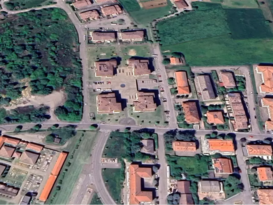 Immagine 21 di Negozio in vendita  in Piazzale Ventisette Gennaio a Casalgrande