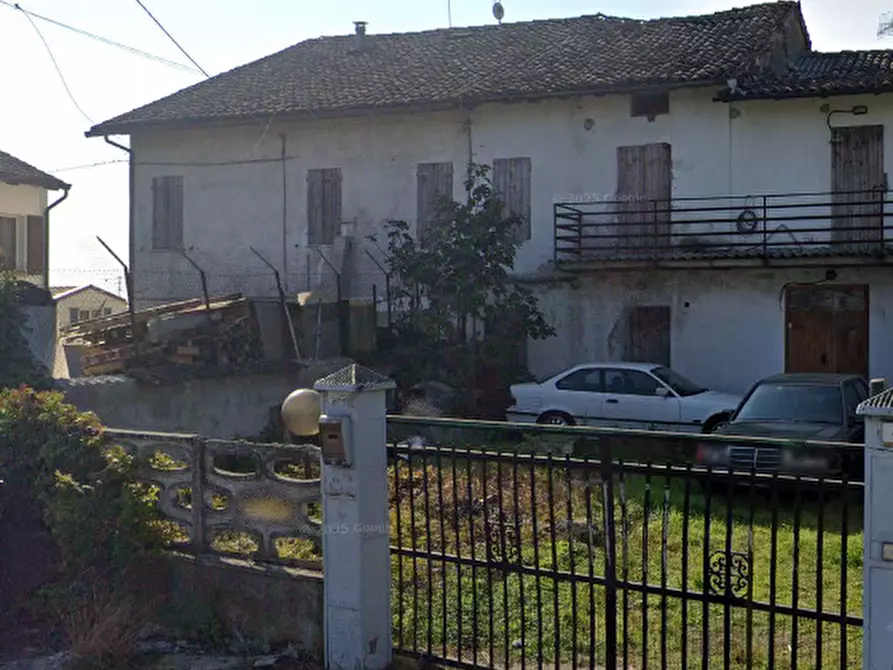 Immagine 1 di Casa indipendente in vendita  in Via Benvenuto Cellini a Castelnovo Di Sotto