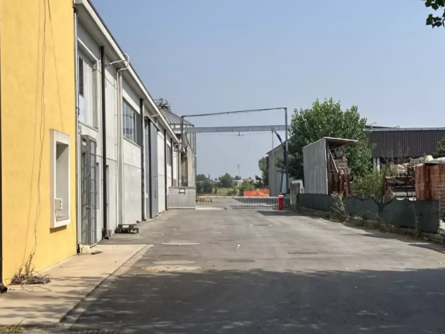 Immagine 16 di Capannone industriale in vendita  in Via San Martino Carano a Mirandola