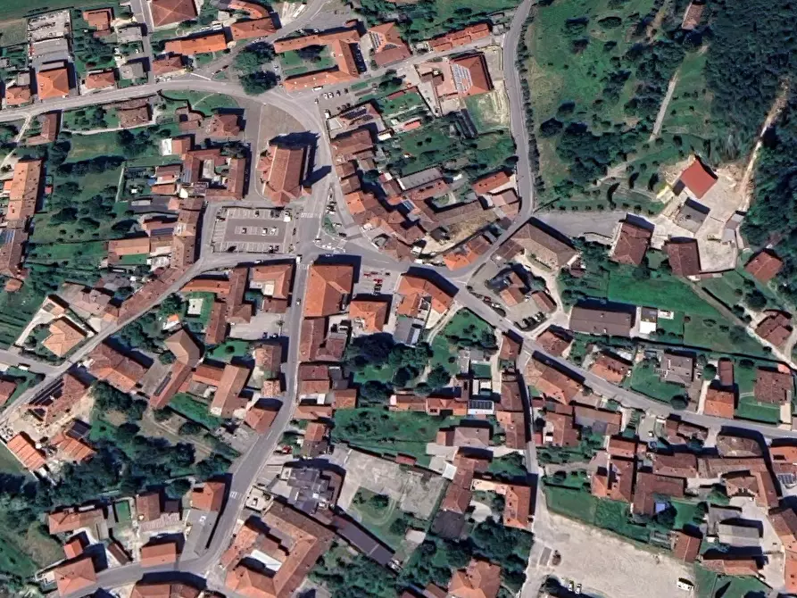 Immagine 7 di Appartamento in vendita  in Via Divisione Julia a Faedis