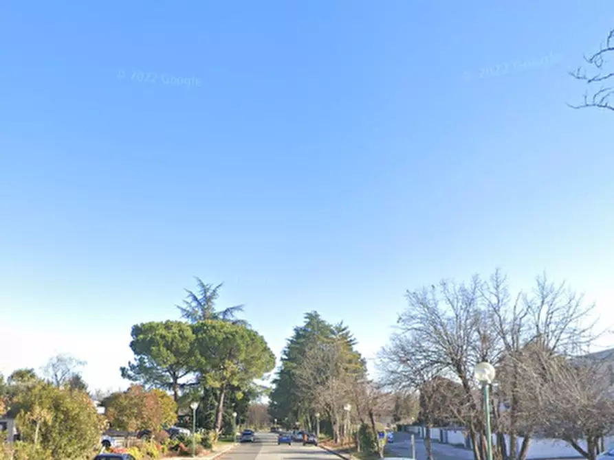 Immagine 8 di Stabile in vendita  in Via delle Rose a Campoformido