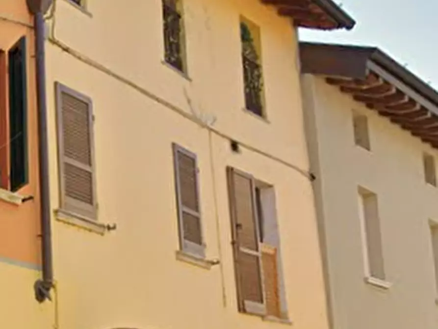 Immagine 10 di Appartamento in vendita  in Via Roma a Quinzano D'oglio