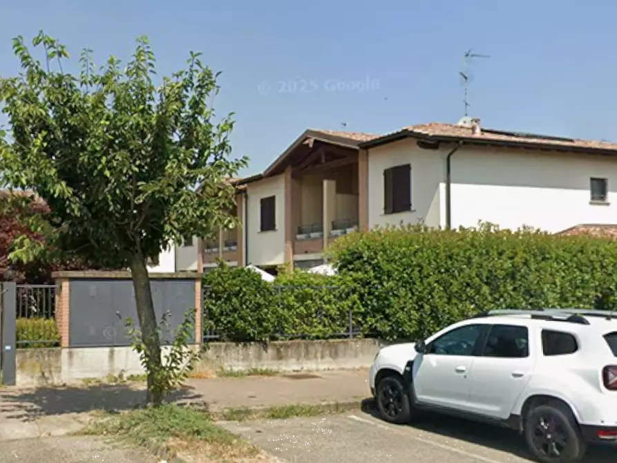 Immagine 8 di Villetta a schiera in vendita  in Via Leonardo Da Vinci a Travacò Siccomario