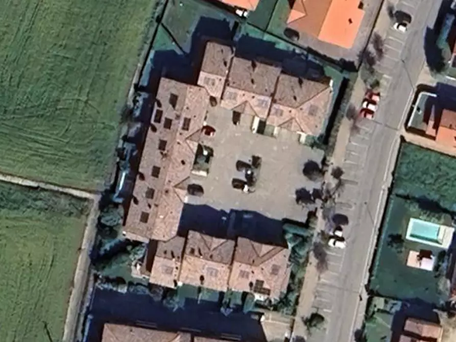 Immagine 15 di Appartamento in vendita  in Via Leonardo Da Vinci a Travacò Siccomario