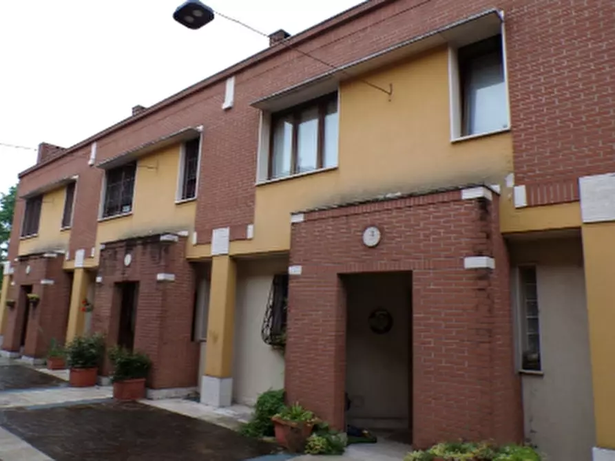 Immagine 6 di Villetta a schiera in vendita  in Via Silvio Pellico a Bollate