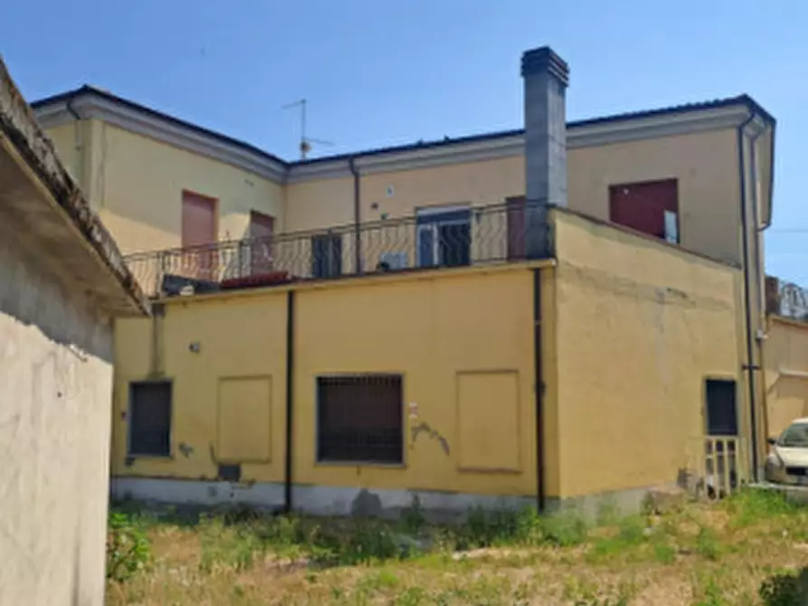 Immagine 10 di Appartamento in vendita  in Via Umberto I a Lungavilla