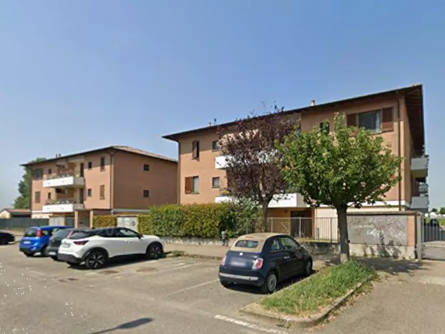 Immagine 2 di Appartamento in vendita  in Via Leonardo Da Vinci a Travacò Siccomario