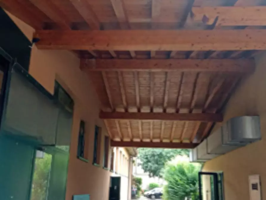 Immagine 4 di Laboratorio in vendita  in Via F.lli Cairoli a Calcinato