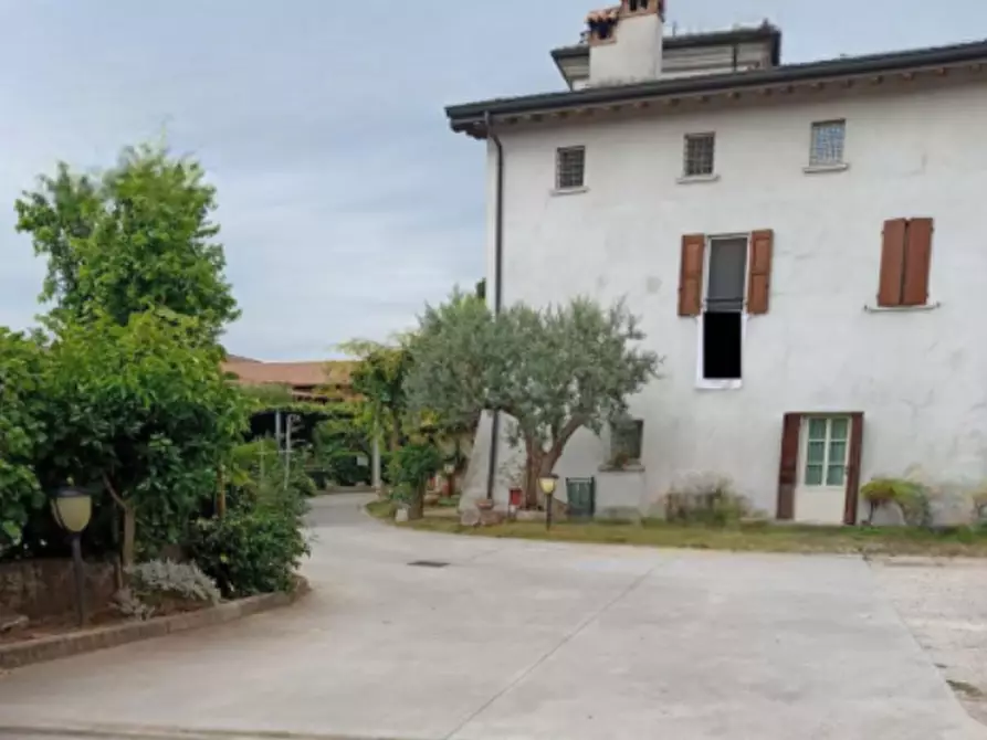 Immagine 1 di Laboratorio in vendita  in Via F.lli Cairoli a Calcinato