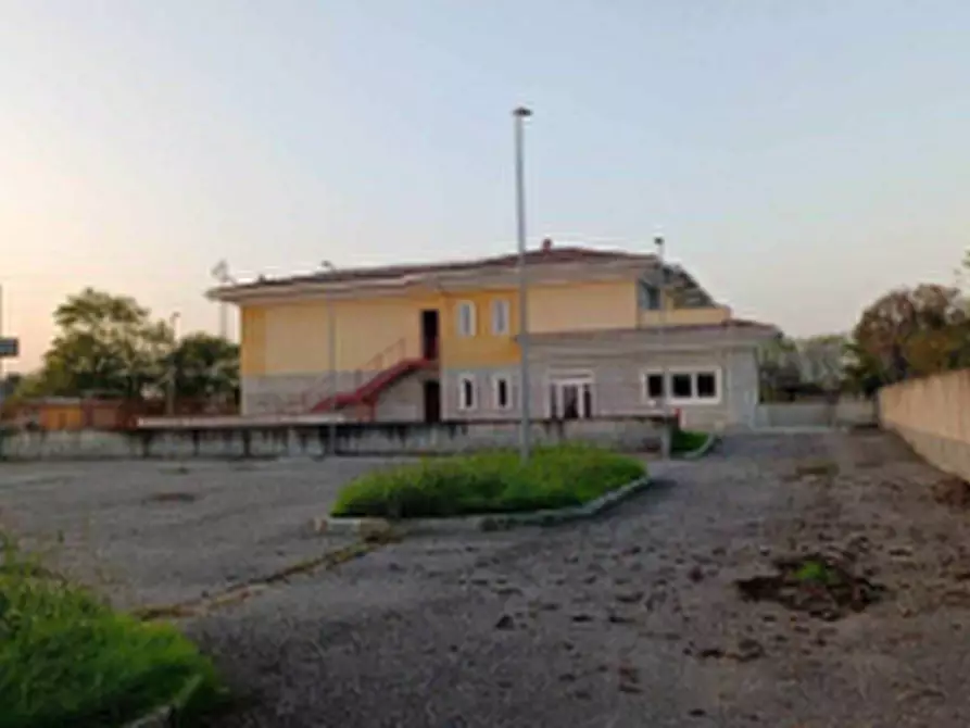 Immagine 3 di Hotel in vendita  in Via Vallere a Martinengo