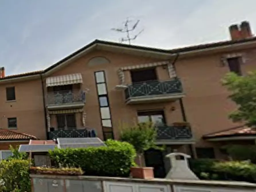 Immagine 12 di Appartamento in vendita  in Via Giuseppe Verdi a Castello D'argile