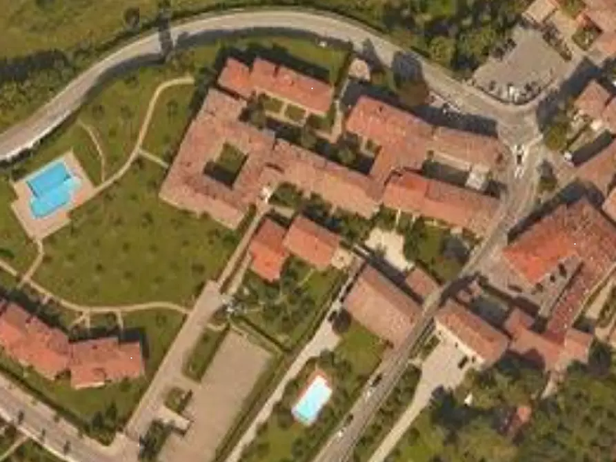 Immagine 2 di Appartamento in vendita  in Piazza Umberto a Soiano Del Lago