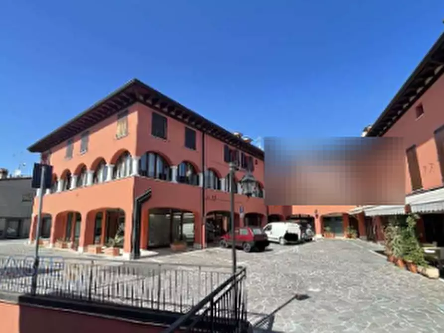Immagine 5 di Appartamento in vendita  in Piazza Umberto a Soiano Del Lago