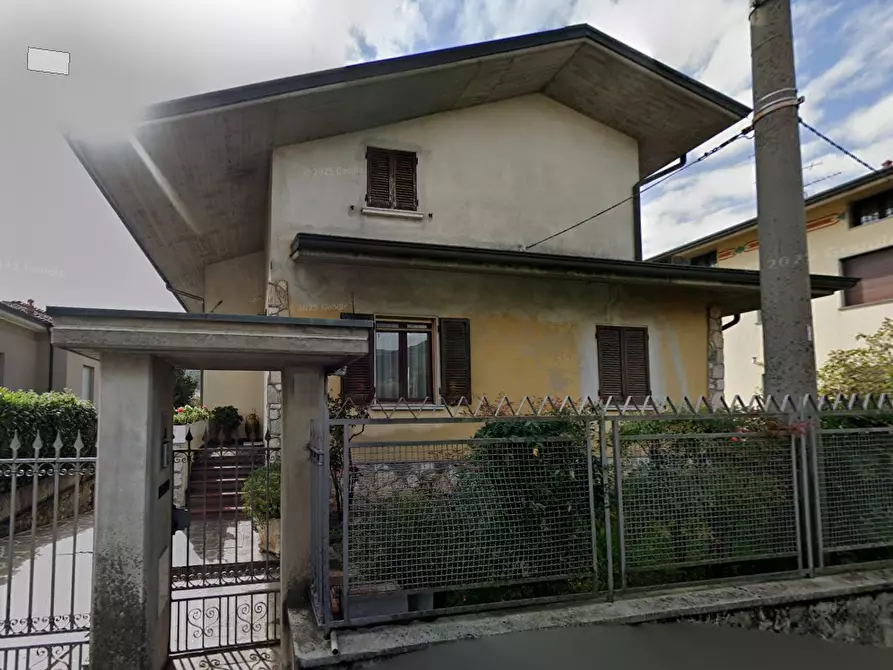 Immagine 2 di Casa indipendente in vendita  in Via Giuseppe Mazzini a Concesio
