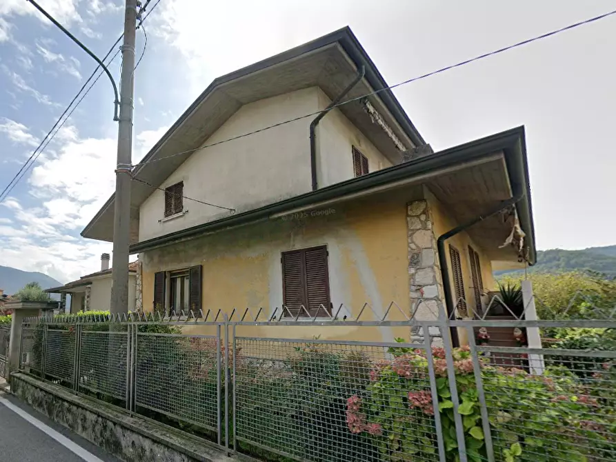 Immagine 1 di Casa indipendente in vendita  in Via Giuseppe Mazzini a Concesio