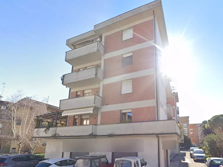 Immagine 4 di Appartamento in vendita  in Via Don Minzoni a Rufina