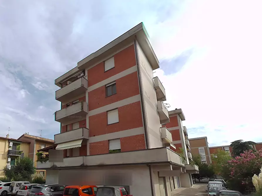 Immagine 10 di Appartamento in vendita  in Via Don Minzoni a Rufina