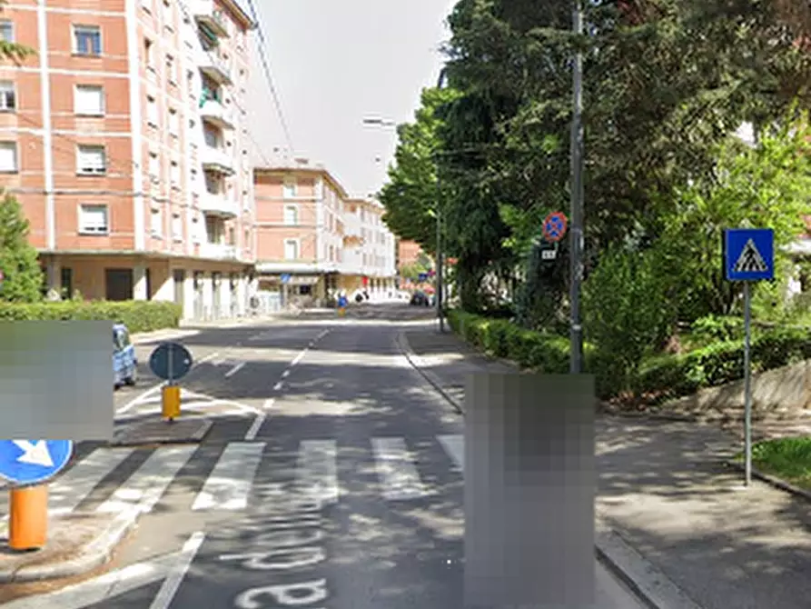 Immagine 10 di Appartamento in vendita  in Via Della Barca a Bologna