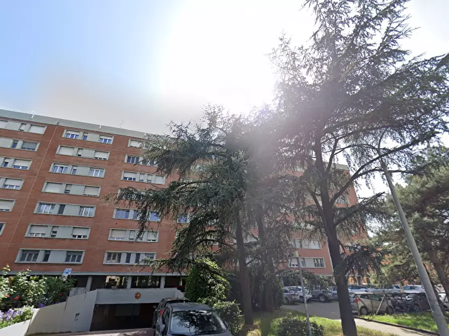 Immagine 12 di Appartamento in vendita  in Via Della Barca a Bologna