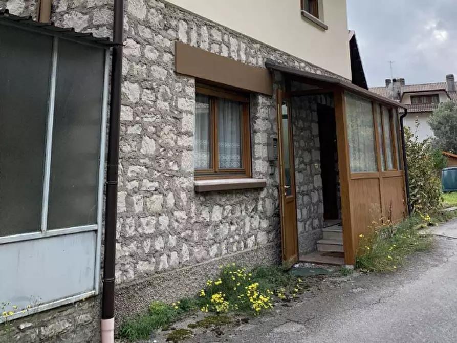Immagine 12 di Casa indipendente in vendita  in Via Pians a Longarone